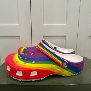 New Crocs Classic "Pride" Rainbow Dye Clogs Size 11 208106-93R